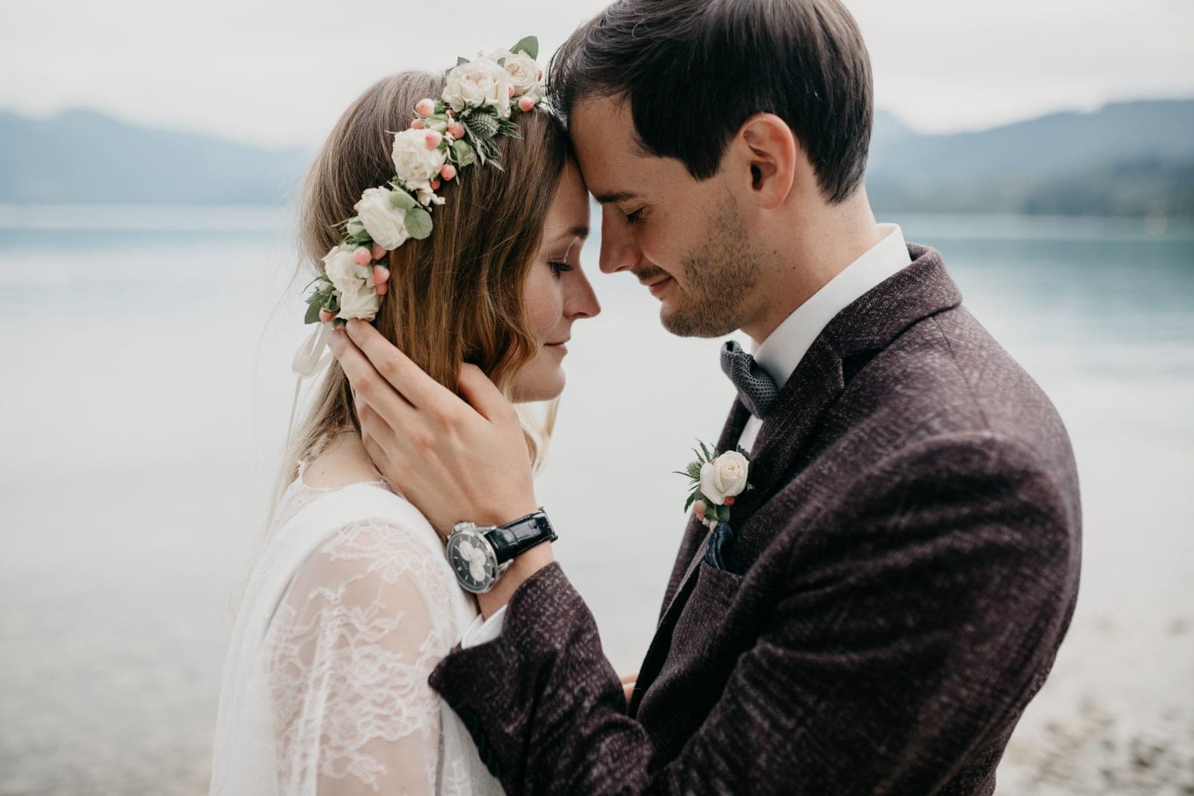 Desert wedding light